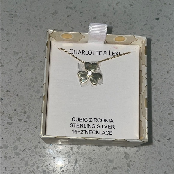 Silver Clover Necklace - Picture 1 of 4